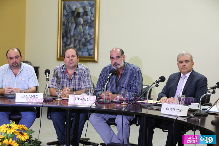 Modelo de diálogo y alianza permite fructífero acuerdo entre sector ganadero y gobierno